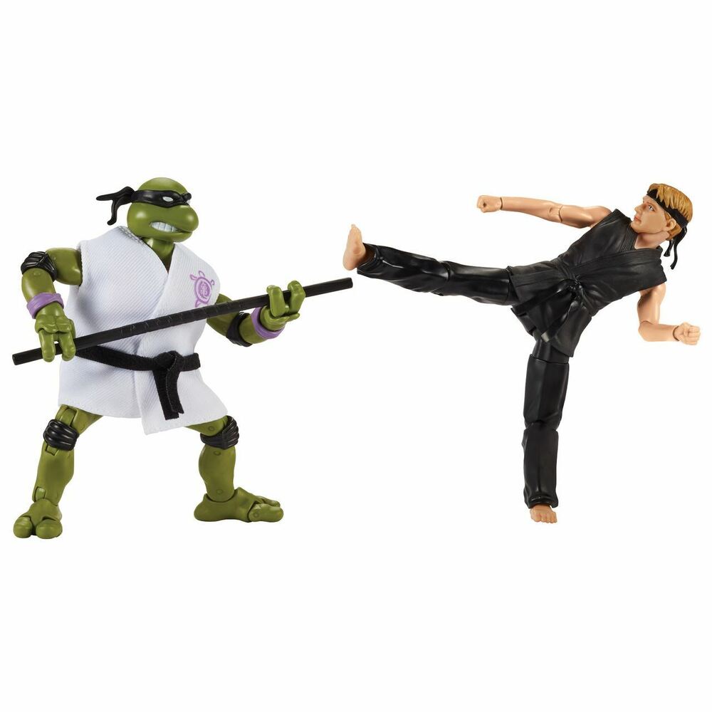 TEENAGE MUTANT NINJA TURTLES VS COBRA KAI 2PK