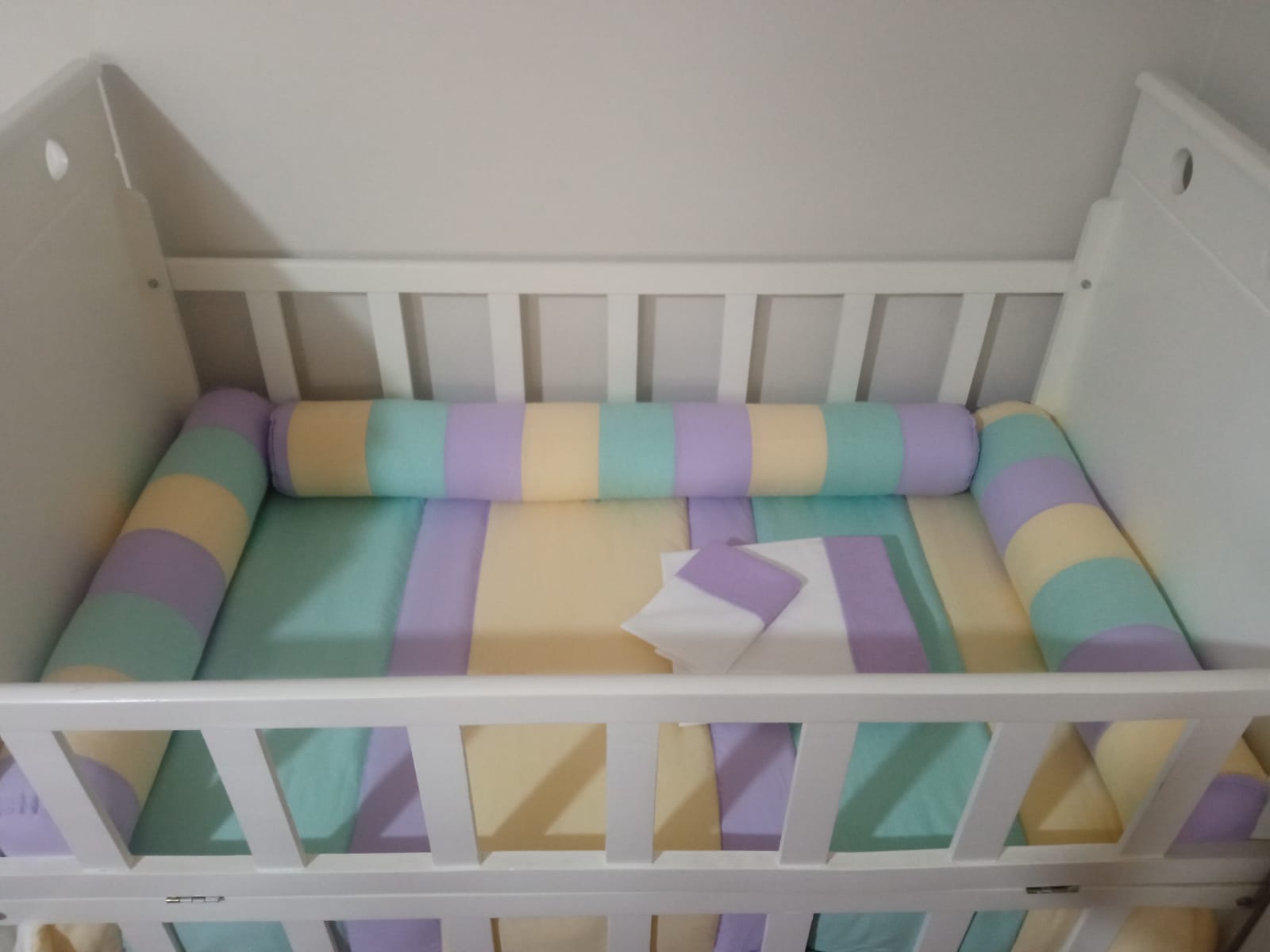 SET DE CUNA ESTANDAR DISEÑO TUBULARES - TRICOLOR