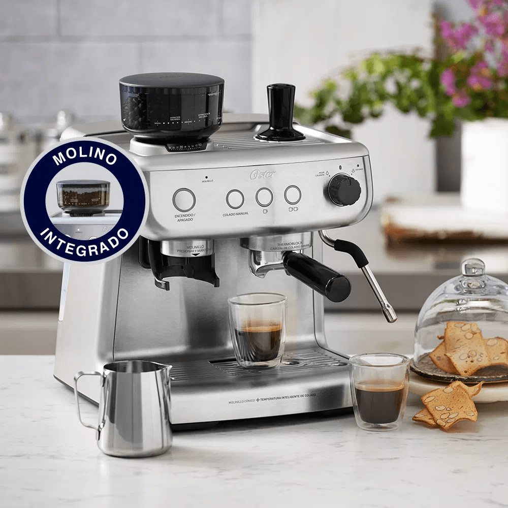 CAFETERA  OSTER 15 BARES MOLINO INTEGRADO BVSTEM7300