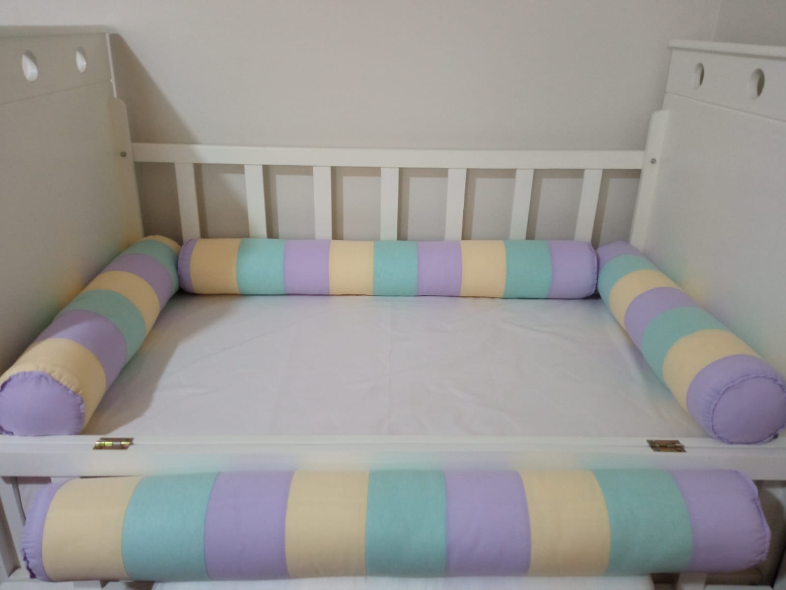 SET DE CUNA ESTANDAR DISEÑO TUBULARES - TRICOLOR