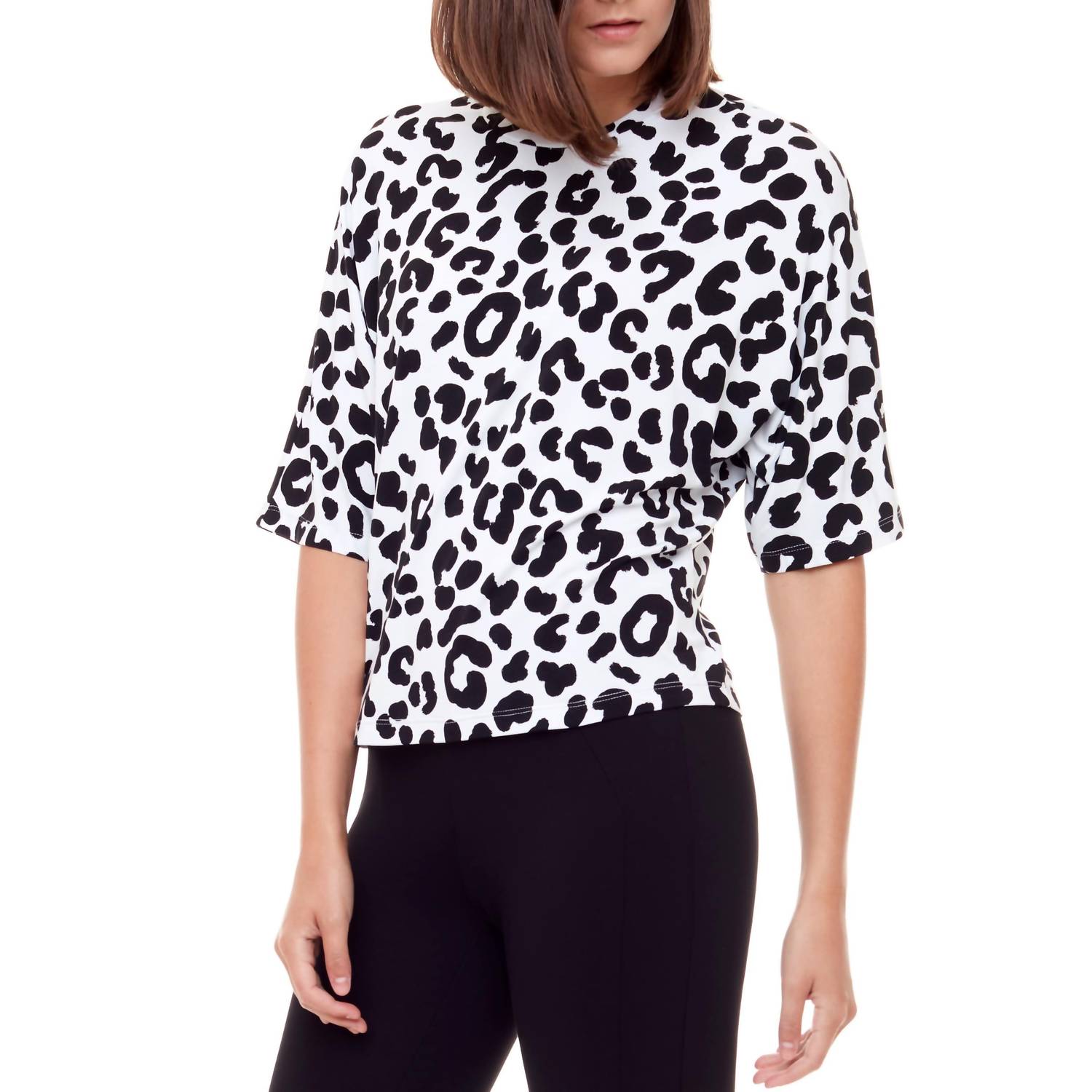 Up&excl; Bamboo Lynx Print Crewneck Top In Black&sol;white