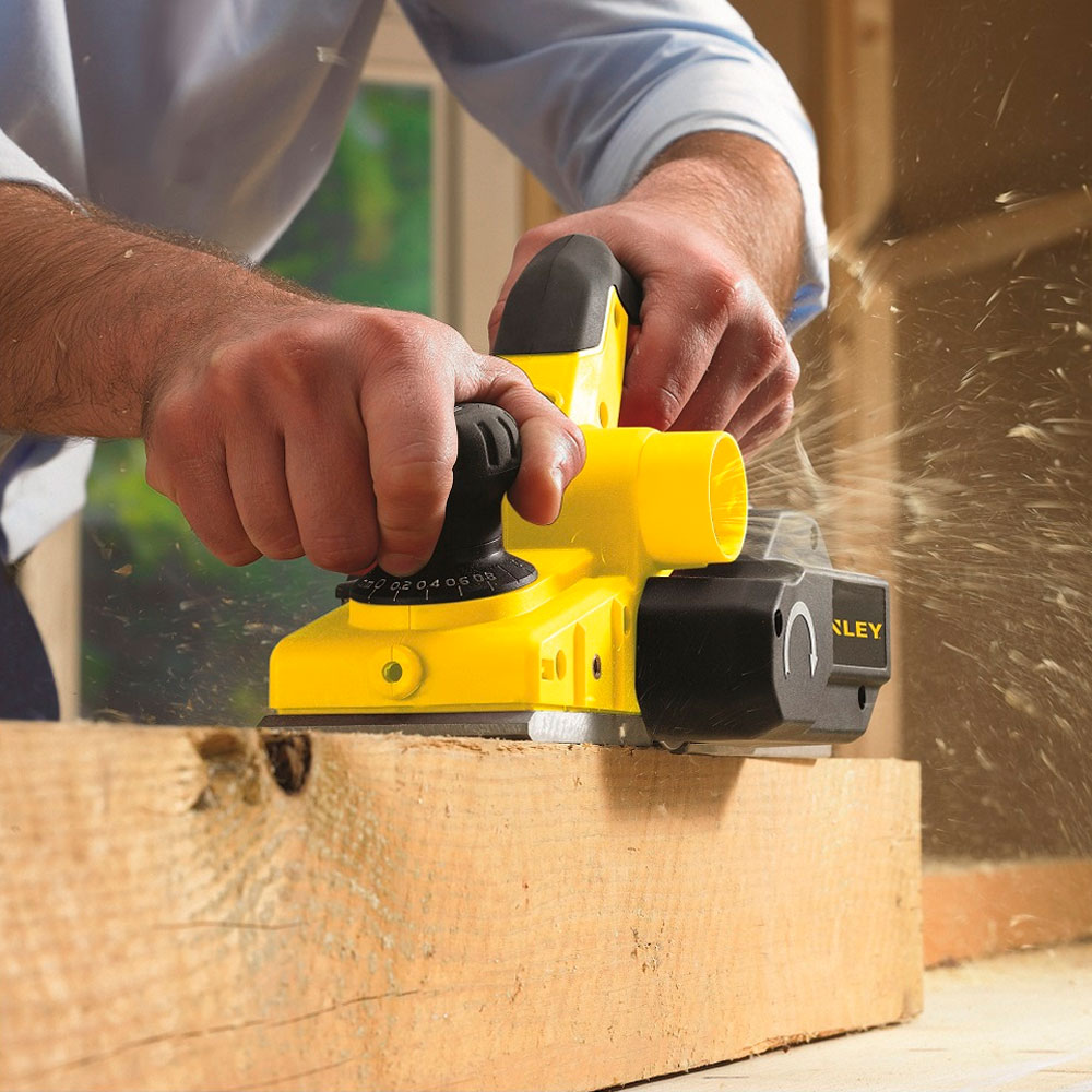 CEPILLO DE MADERA STANLEY STPP7502 750W