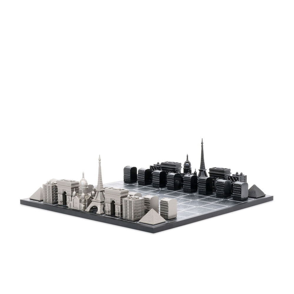 Skyline Chess 33pc Set Paris Map Edition with Wooden Board (Black/Grey)