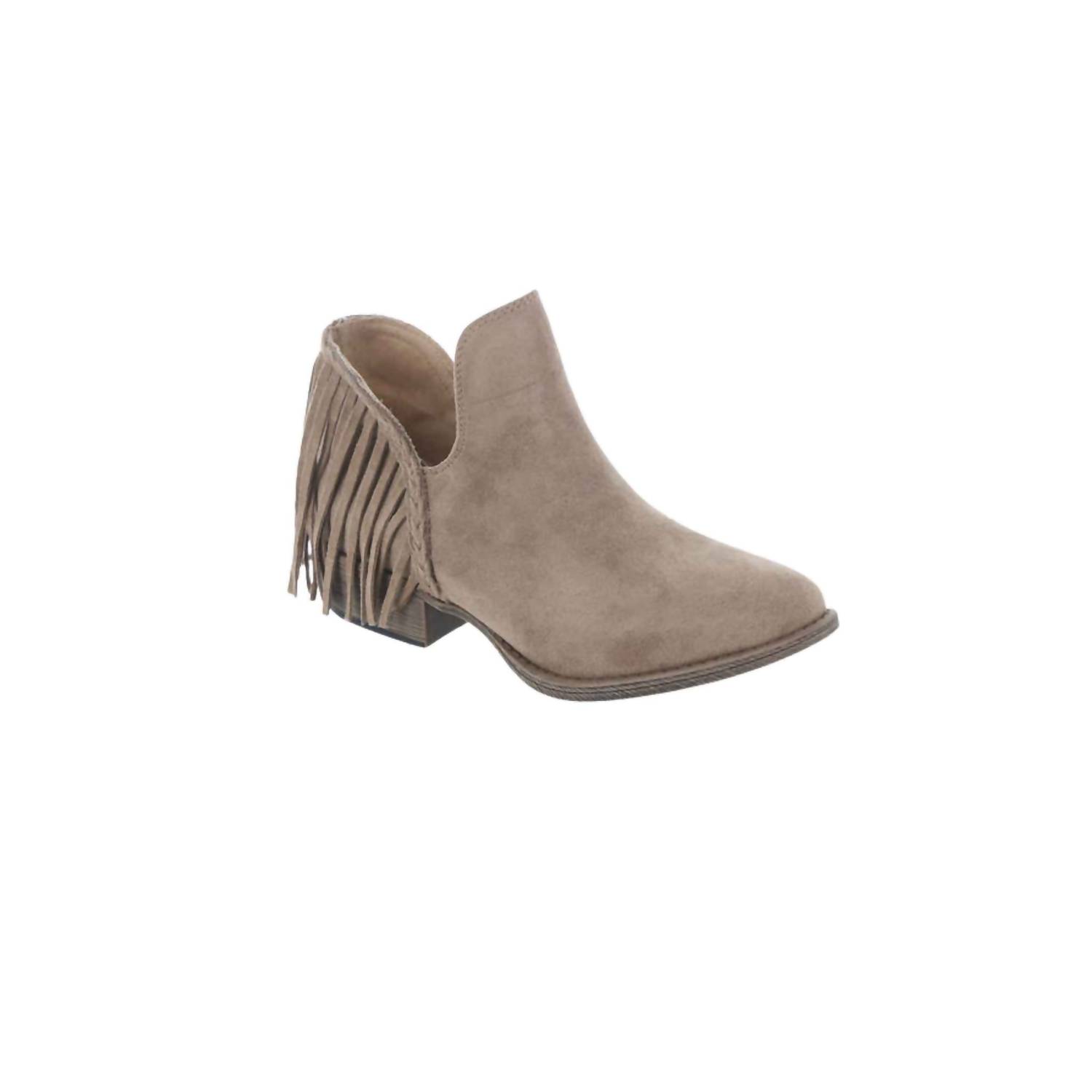 Very G Trio Booties In Taupe