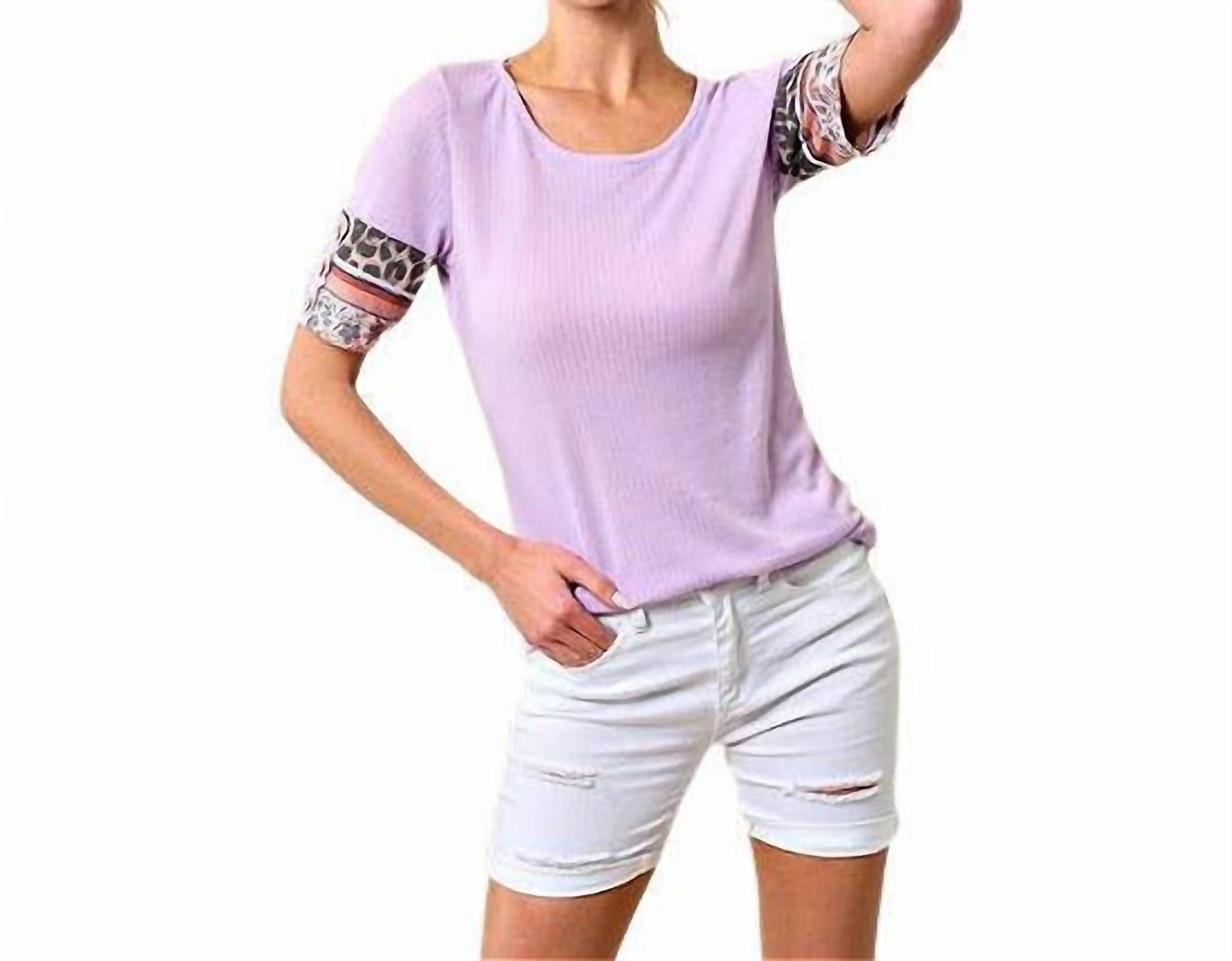 Lovely Melody Ribbed Top With Contrast Sleeves In Lavender
